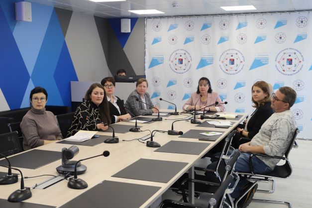 Сотрудники Магаданского областного Института развития образования провели совещание с управленческой командой Ольской школы